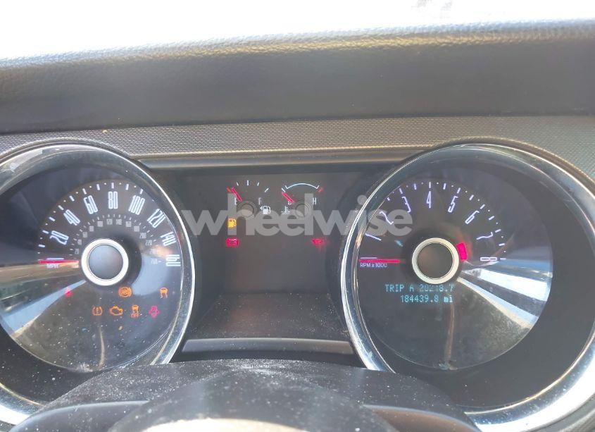 Photo 7 of 2014 Ford Mustang V6 (VIN 1ZVBP8EM8E5264833)