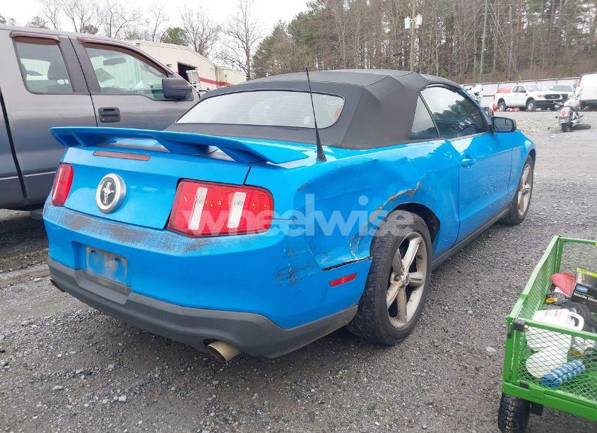 Photo 4 of 2011 Ford Mustang V6 PREMIUM (VIN 1ZVBP8EM9B5100499)
