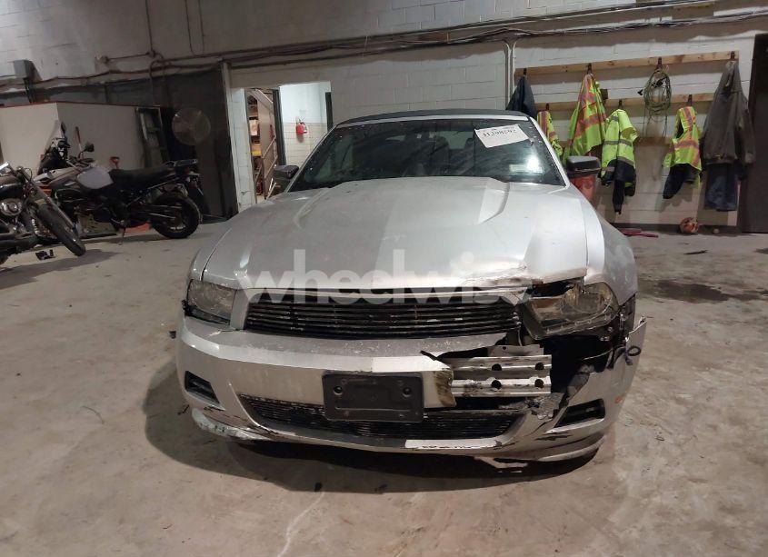 Photo 6 of 2012 Ford Mustang V6 PREMIUM (VIN 1ZVBP8EM9C5212396)