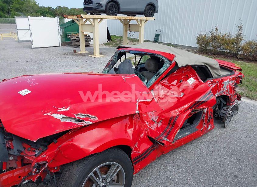 Photo 6 of 2013 Ford Mustang V6 PREMIUM (VIN 1ZVBP8EM9D5239745)