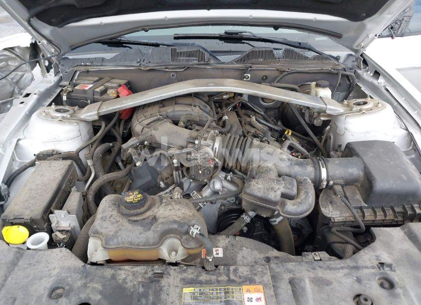 Photo 10 of 2014 Ford Mustang V6 (VIN 1ZVBP8EM9E5316695)