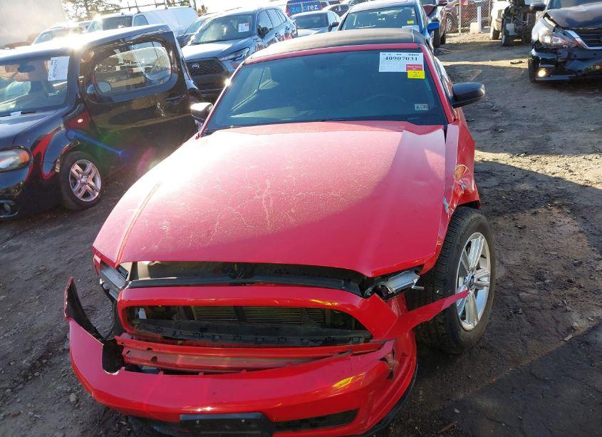 Photo 12 of 2014 Ford Mustang V6 (VIN 1ZVBP8EM9E5325672)