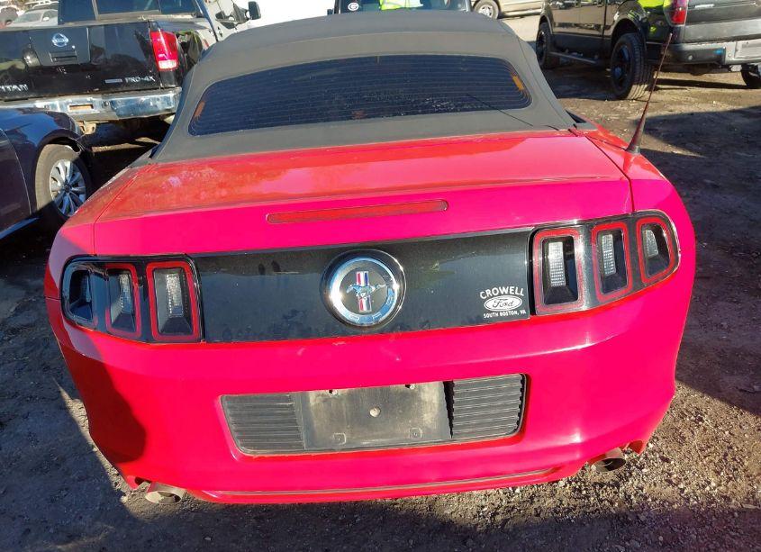 Photo 16 of 2014 Ford Mustang V6 (VIN 1ZVBP8EM9E5325672)