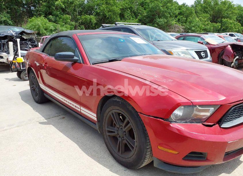 Photo 13 of 2011 Ford Mustang V6 PREMIUM (VIN 1ZVBP8EMXB5154121)