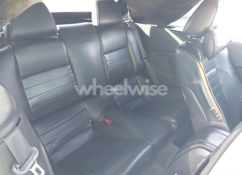 Photo 8 of 2012 Ford Mustang V6 PREMIUM (VIN 1ZVBP8EMXC5222287)