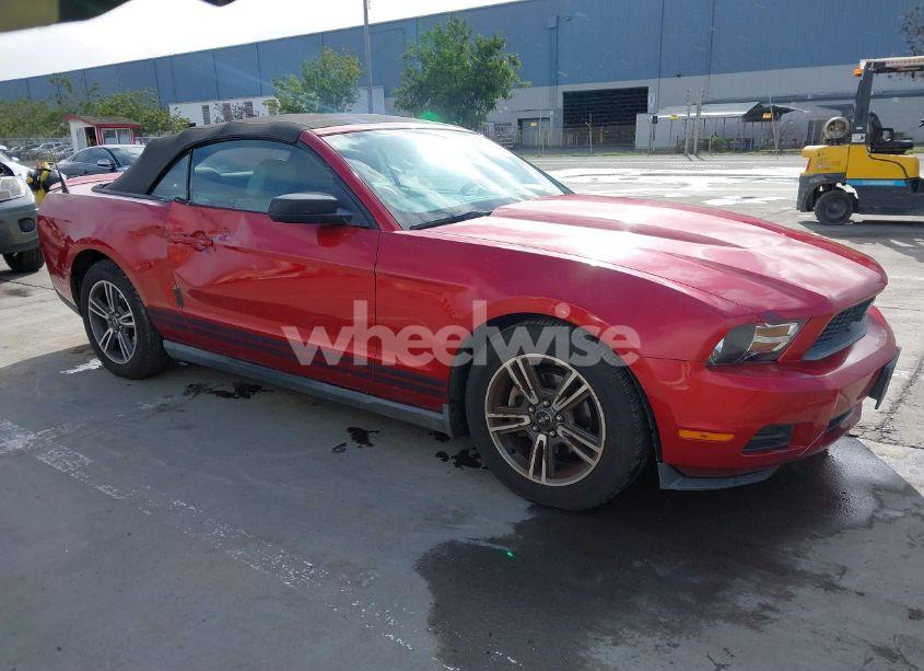 2010 Ford Mustang V6/V6 PREMIUM (VIN 1ZVBP8EN0A5113245) main photo