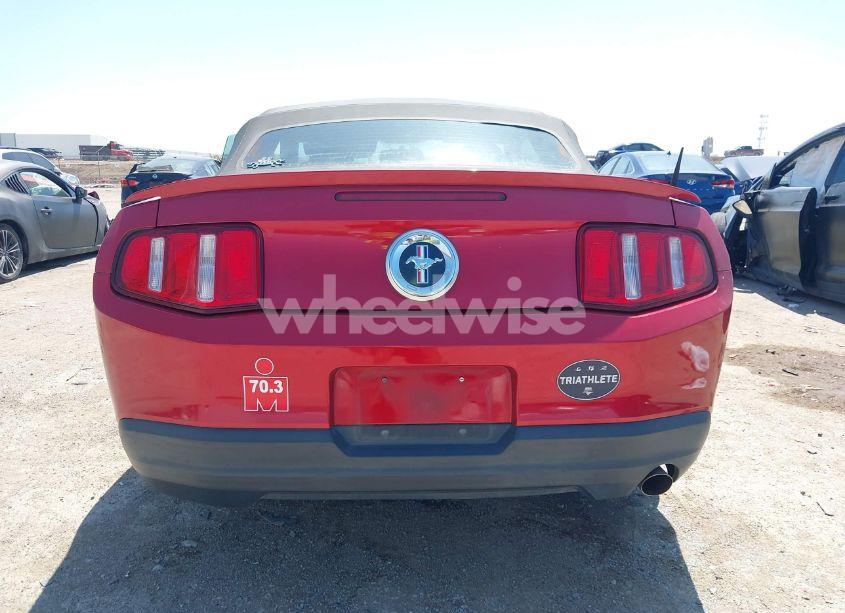 Photo 16 of 2010 Ford Mustang V6/V6 PREMIUM (VIN 1ZVBP8EN0A5127887)