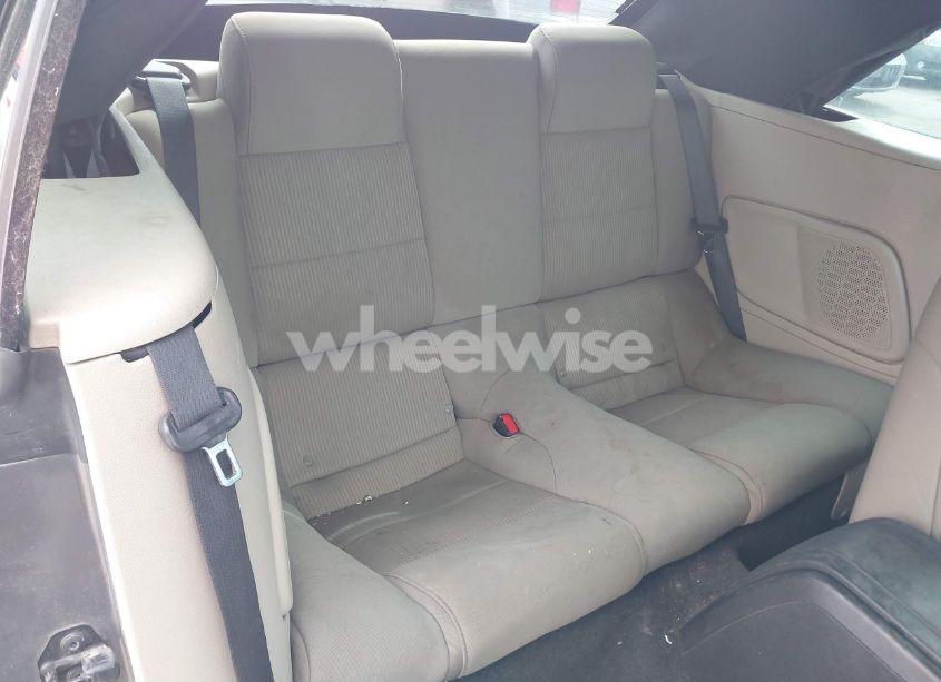 Photo 8 of 2010 Ford Mustang V6/V6 PREMIUM (VIN 1ZVBP8EN2A5175715)