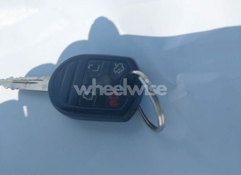 Photo 11 of 2010 Ford Mustang V6/V6 PREMIUM (VIN 1ZVBP8EN3A5133117)