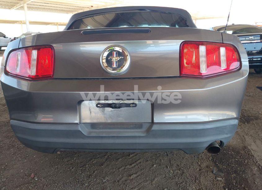 Photo 16 of 2010 Ford Mustang V6 (VIN 1ZVBP8EN4A5172296)