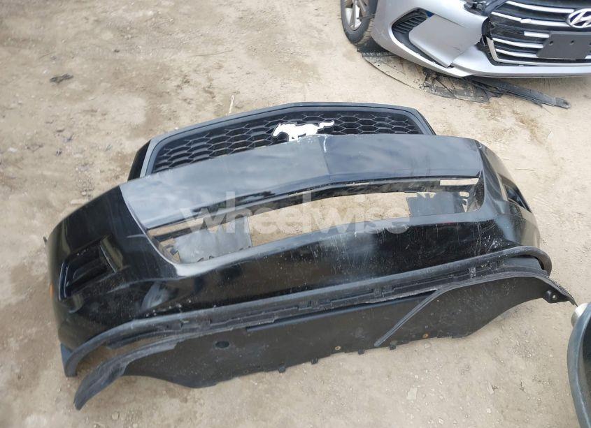 Photo 12 of 2010 Ford Mustang V6/V6 PREMIUM (VIN 1ZVBP8EN5A5113435)