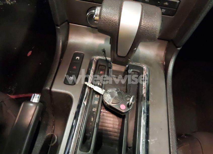 Photo 11 of 2010 Ford Mustang V6/V6 PREMIUM (VIN 1ZVBP8EN5A5122930)