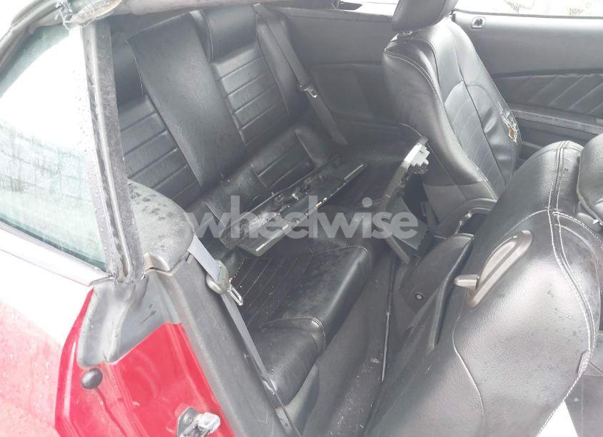 Photo 8 of 2010 Ford Mustang V6/V6 PREMIUM (VIN 1ZVBP8EN5A5159265)