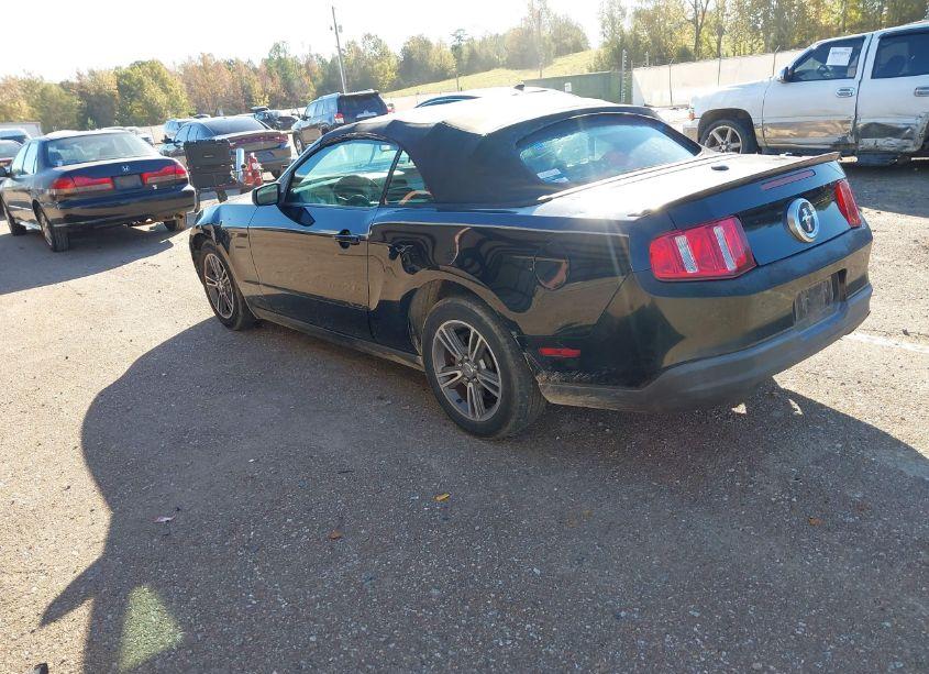 Photo 3 of 2010 Ford Mustang V6 PREMIUM (VIN 1ZVBP8EN6A5116697)