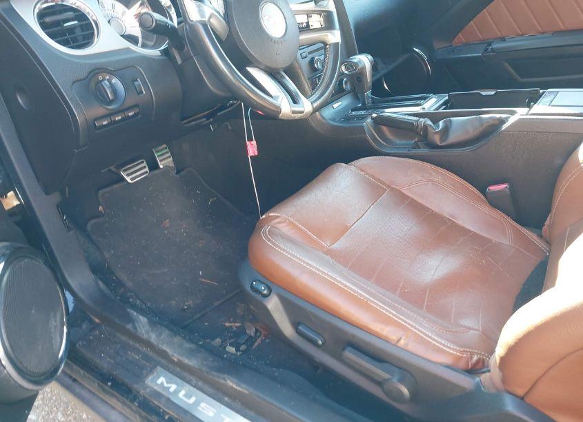 Photo 5 of 2010 Ford Mustang V6 PREMIUM (VIN 1ZVBP8EN6A5116697)