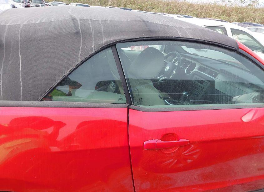 Photo 13 of 2010 Ford Mustang V6/V6 PREMIUM (VIN 1ZVBP8EN6A5158822)