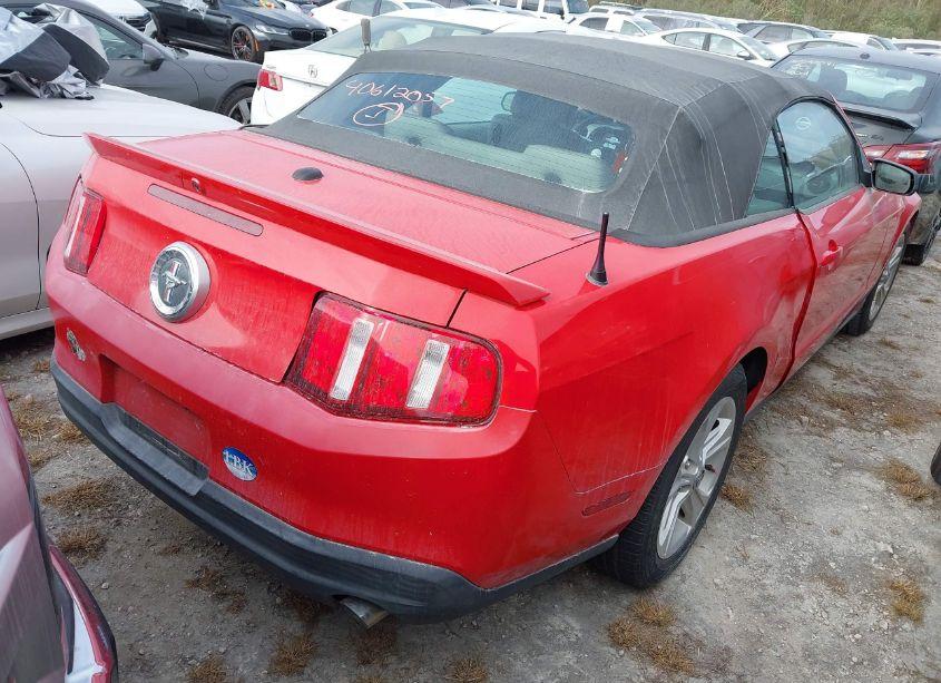 Photo 4 of 2010 Ford Mustang V6/V6 PREMIUM (VIN 1ZVBP8EN6A5158822)
