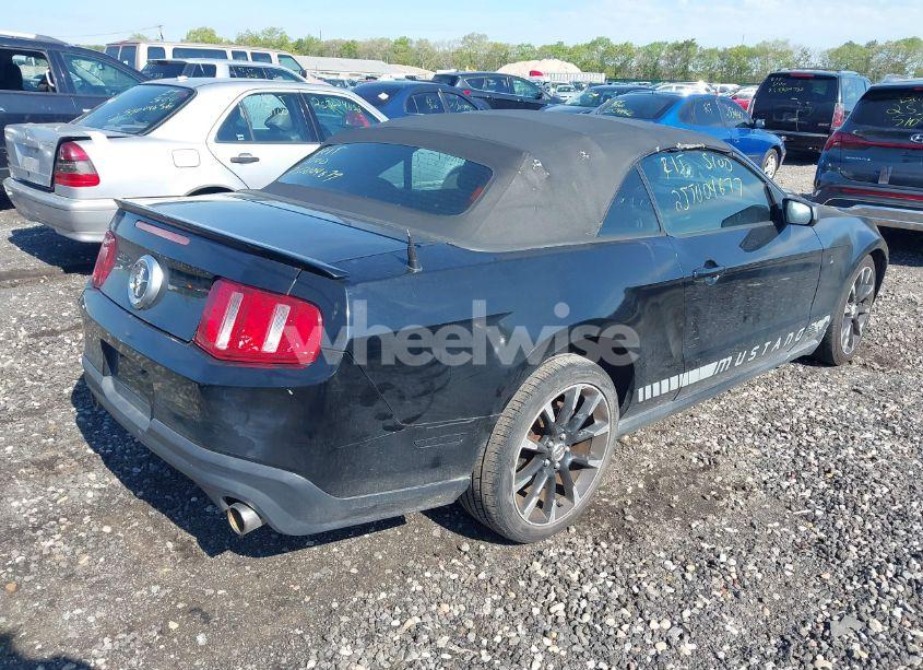 Photo 4 of 2010 Ford Mustang V6/V6 PREMIUM (VIN 1ZVBP8EN6A5175524)