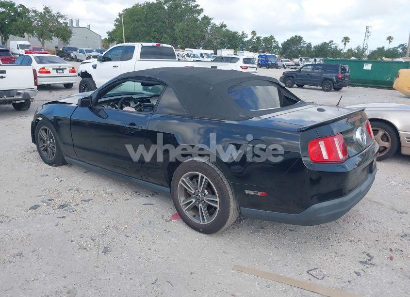 Photo 3 of 2010 Ford Mustang (VIN 1ZVBP8EN8A5167067)