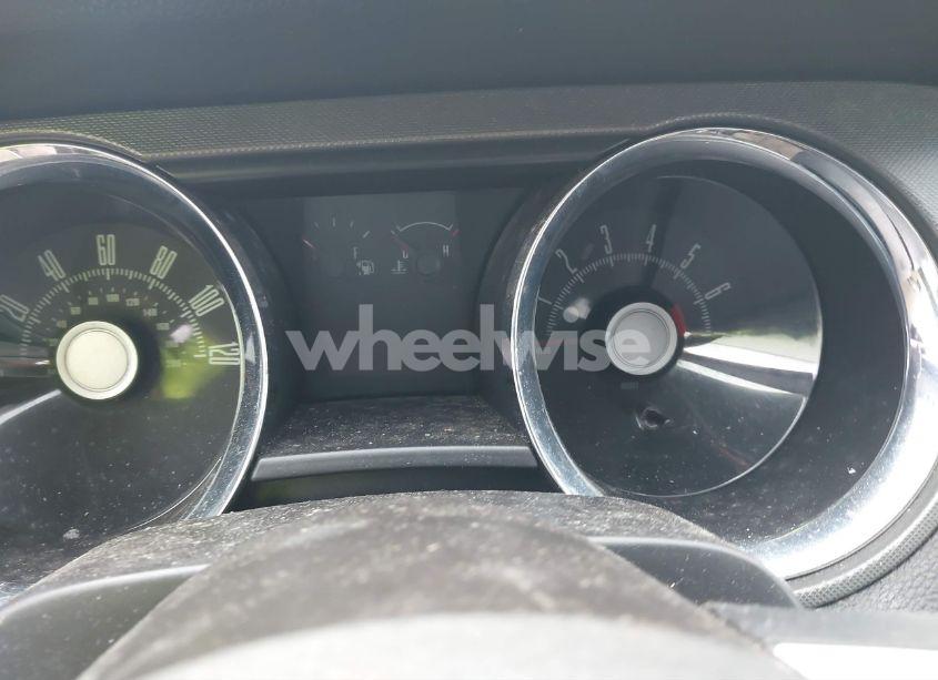 Photo 7 of 2010 Ford Mustang V6/V6 PREMIUM (VIN 1ZVBP8EN8A5177825)