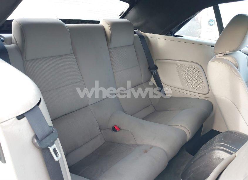 Photo 8 of 2010 Ford Mustang V6/V6 PREMIUM (VIN 1ZVBP8EN8A5177825)