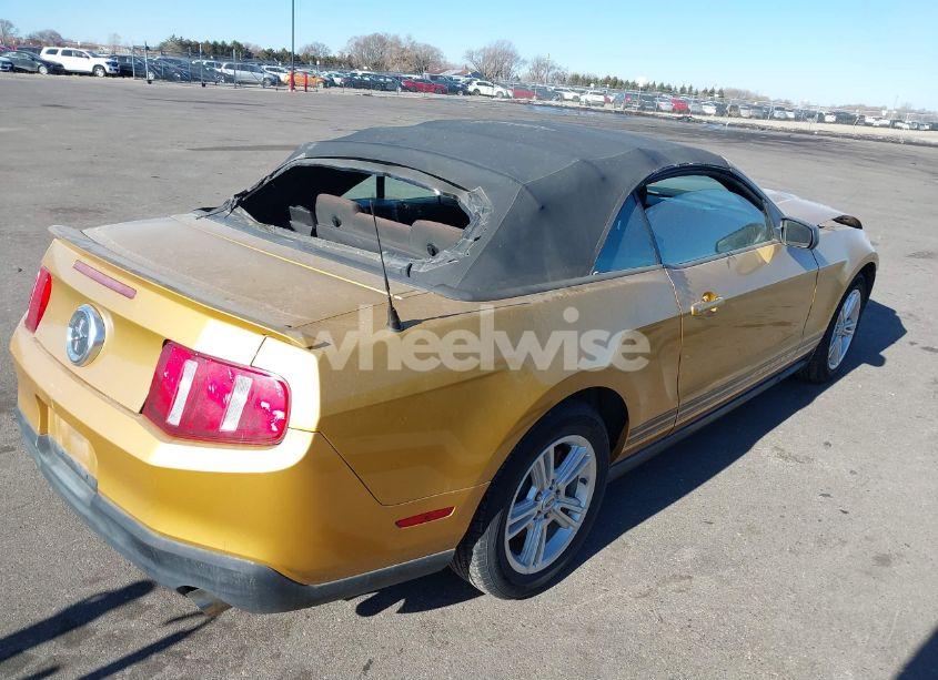 Photo 4 of 2010 Ford Mustang V6/V6 PREMIUM (VIN 1ZVBP8ENXA5102432)