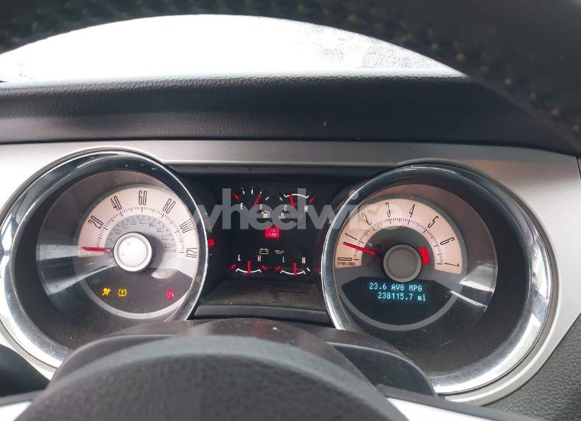 Photo 7 of 2010 Ford Mustang V6/V6 PREMIUM (VIN 1ZVBP8ENXA5166843)