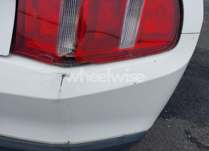 Photo 13 of 2010 Ford Mustang V6 PREMIUM (VIN 1ZVBP8ENXA5167037)