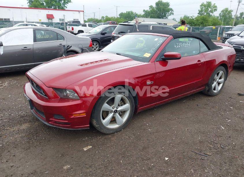 Photo 2 of 2014 Ford Mustang GT PREMIUM (VIN 1ZVBP8FF3E5209609)