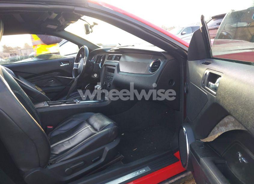 Photo 5 of 2011 Ford Mustang GT PREMIUM (VIN 1ZVBP8FF8B5124146)