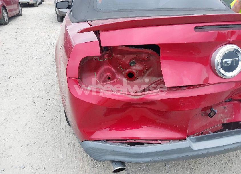 Photo 17 of 2010 Ford Mustang GT/GT PREMIUM (VIN 1ZVBP8FH0A5139014)