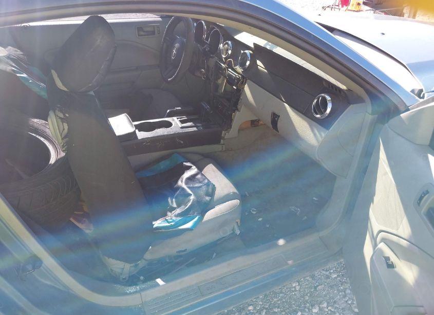 Photo 5 of 2005 Ford Mustang V6 DELUXE/V6 PREMIUM (VIN 1ZVFT80N055121419)