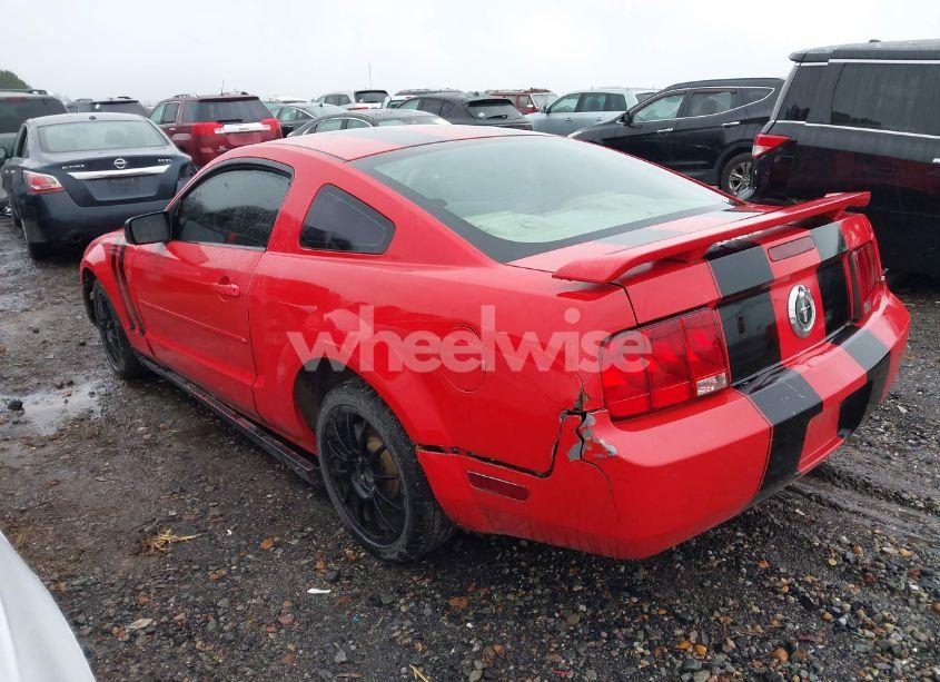 Photo 3 of 2005 Ford Mustang V6 DELUXE/V6 PREMIUM (VIN 1ZVFT80N055177814)