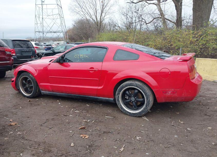 Photo 15 of 2005 Ford Mustang V6 DELUXE/V6 PREMIUM (VIN 1ZVFT80N055206860)
