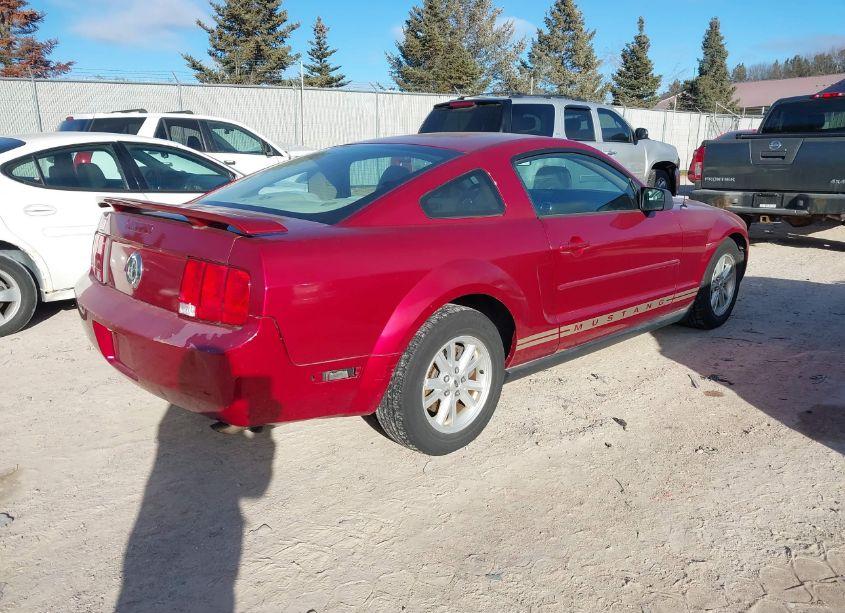 Photo 4 of 2005 Ford Mustang V6 DELUXE/V6 PREMIUM (VIN 1ZVFT80N055210908)