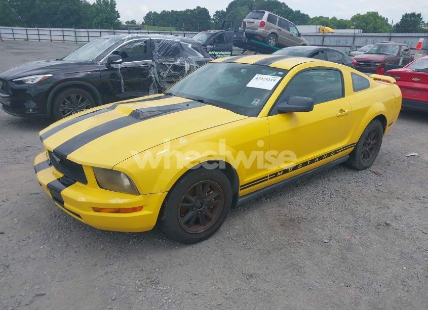 Photo 2 of 2006 Ford Mustang V6 (VIN 1ZVFT80N065118957)