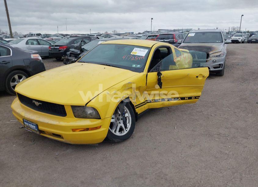 Photo 2 of 2006 Ford Mustang V6 (VIN 1ZVFT80N065155345)