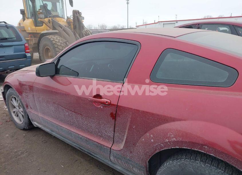 Photo 14 of 2006 Ford Mustang V6 (VIN 1ZVFT80N065163476)