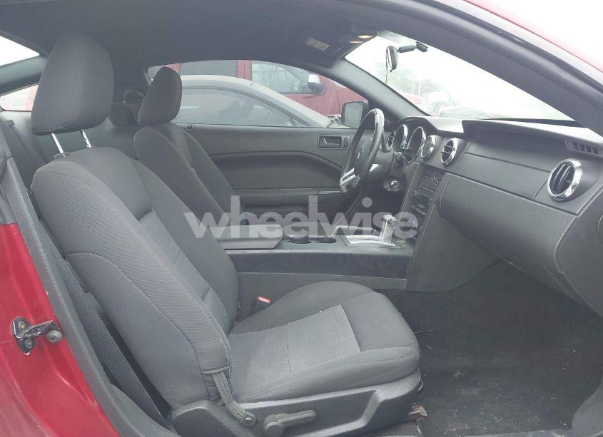 Photo 5 of 2006 Ford Mustang V6 (VIN 1ZVFT80N065163476)