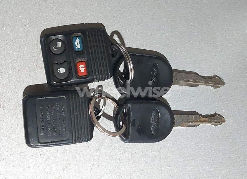 Photo 10 of 2006 Ford Mustang V6 (VIN 1ZVFT80N065191049)