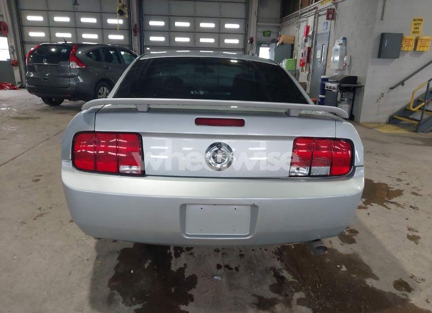 Photo 16 of 2006 Ford Mustang V6 (VIN 1ZVFT80N065191049)