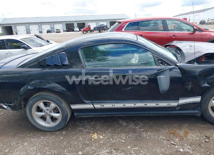Photo 13 of 2007 Ford Mustang V6 DELUXE/V6 PREMIUM (VIN 1ZVFT80N075221362)
