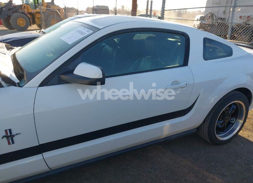 Photo 14 of 2007 Ford Mustang V6 DELUXE/V6 PREMIUM (VIN 1ZVFT80N075240462)