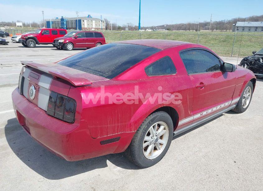 Photo 4 of 2005 Ford Mustang (VIN 1ZVFT80N155120215)