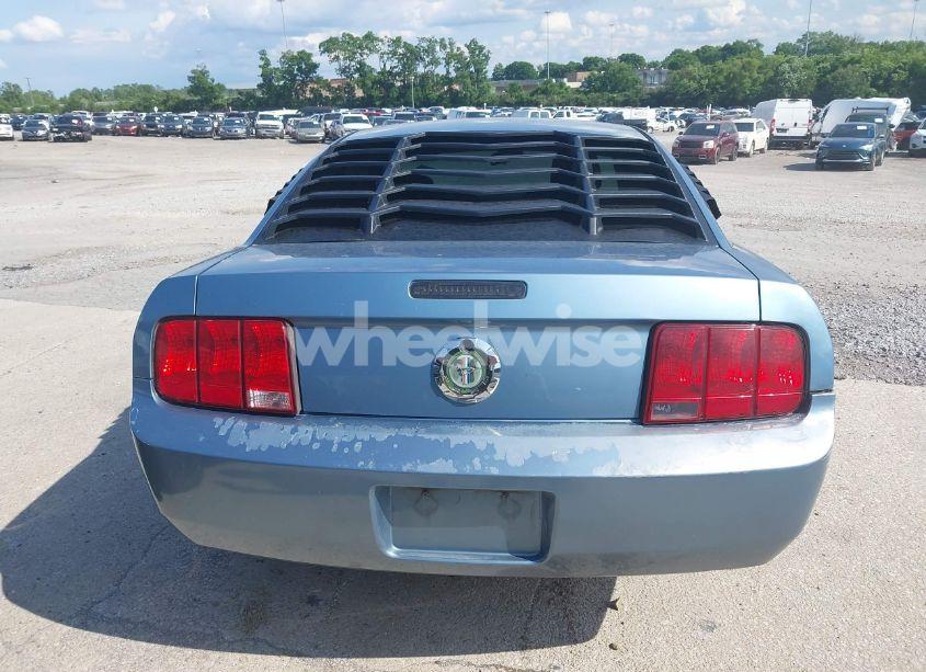 Photo 16 of 2005 Ford Mustang V6 DELUXE/V6 PREMIUM (VIN 1ZVFT80N155168894)
