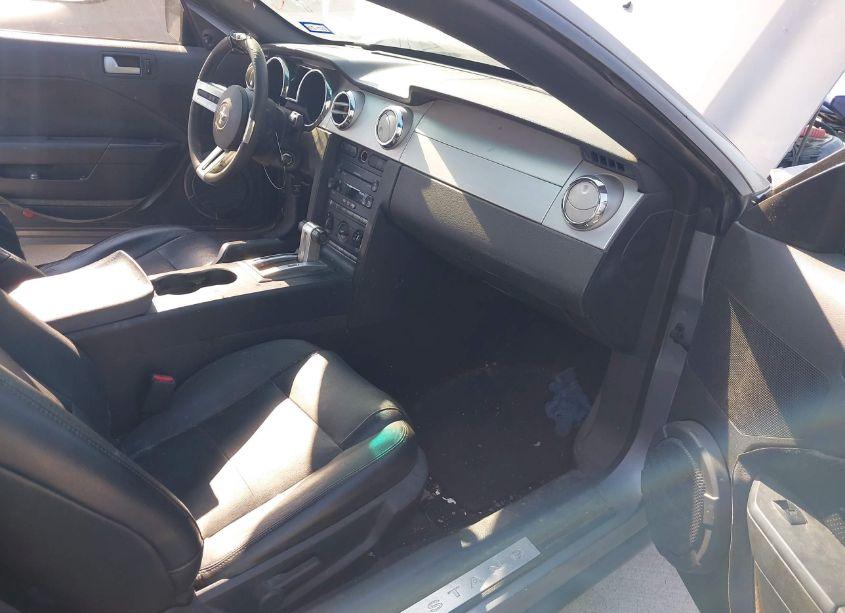 Photo 5 of 2007 Ford Mustang V6 DELUXE/V6 PREMIUM (VIN 1ZVFT80N175199906)
