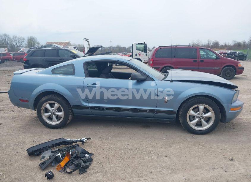 Photo 14 of 2007 Ford Mustang V6 DELUXE/V6 PREMIUM (VIN 1ZVFT80N175266312)