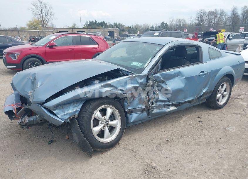 Photo 2 of 2007 Ford Mustang V6 DELUXE/V6 PREMIUM (VIN 1ZVFT80N175266312)