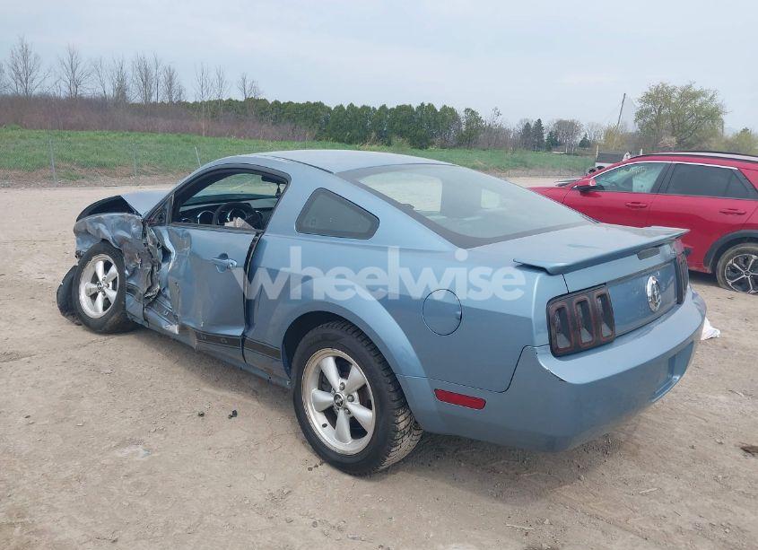 Photo 3 of 2007 Ford Mustang V6 DELUXE/V6 PREMIUM (VIN 1ZVFT80N175266312)