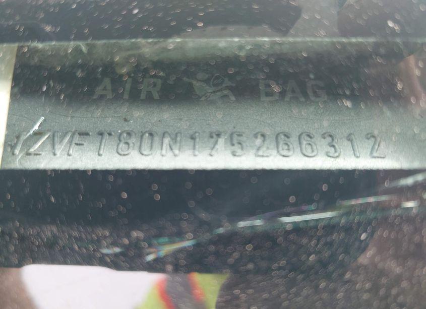 Photo 9 of 2007 Ford Mustang V6 DELUXE/V6 PREMIUM (VIN 1ZVFT80N175266312)